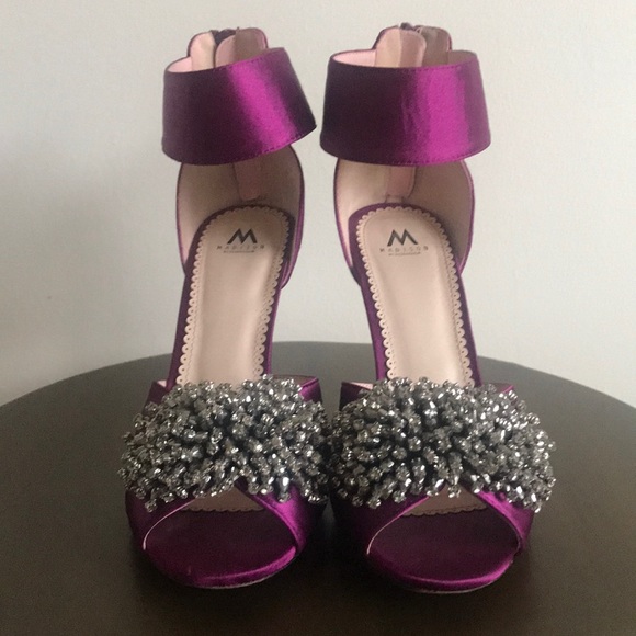 Satin Stilettos - Picture 3 of 12